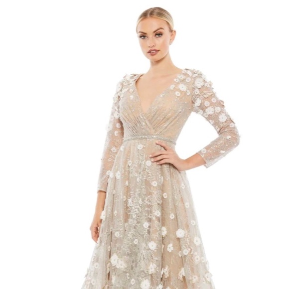 Mac Duggal Dresses & Skirts - MAC DUGGAL FLORAL EMBELLISHED LACE A-LINE COCKTAIL DRESS, 18